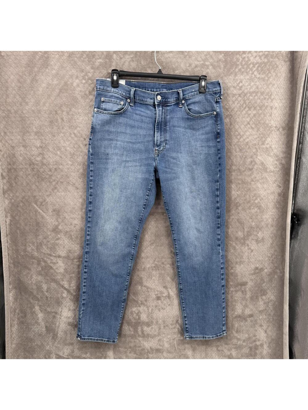 Abercrombie & Fitch Jeans Mens 36x30 (36x32) Straight Stretch Denim Medium Wash